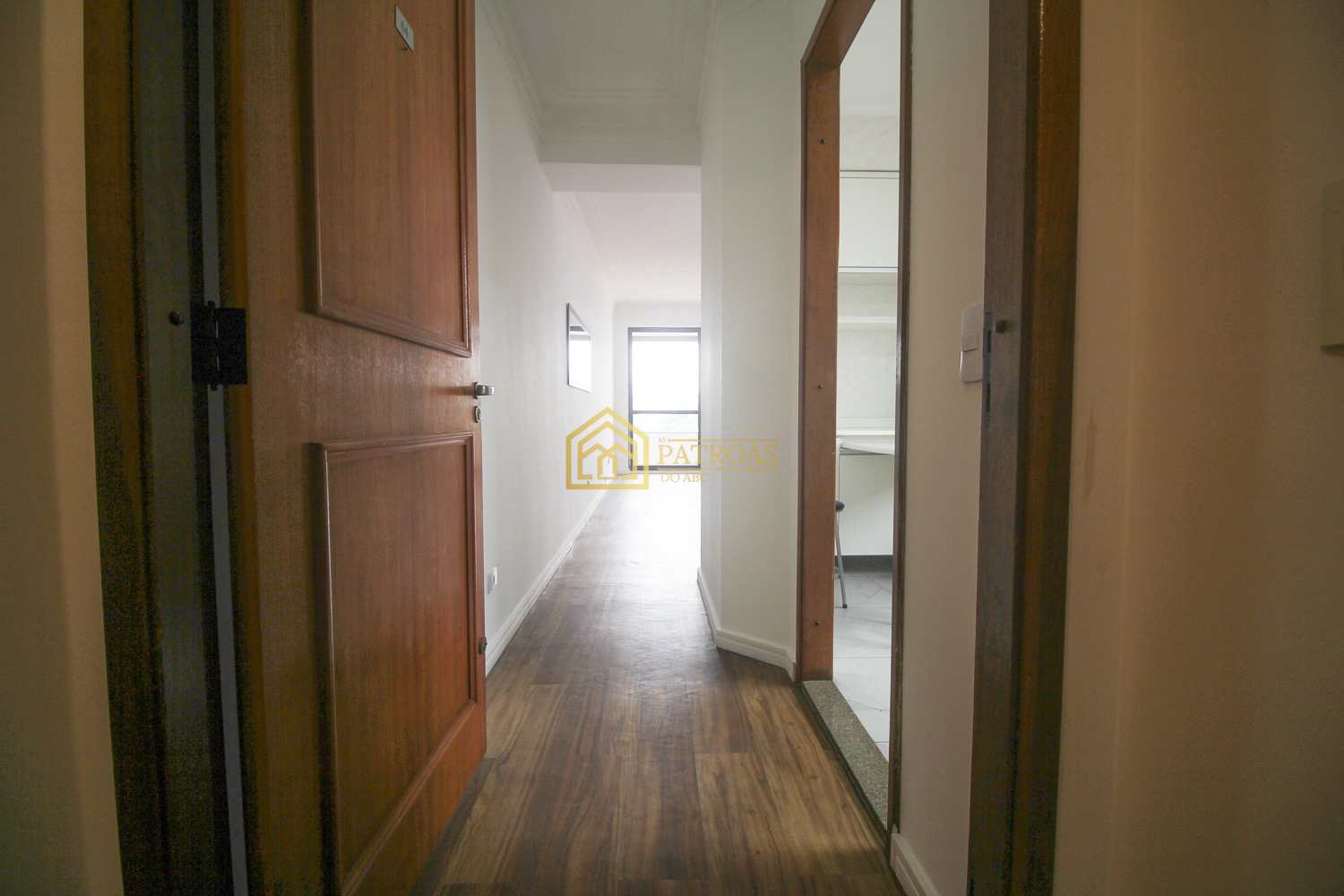 Apartamento para alugar com 2 quartos, 80m² - Foto 58