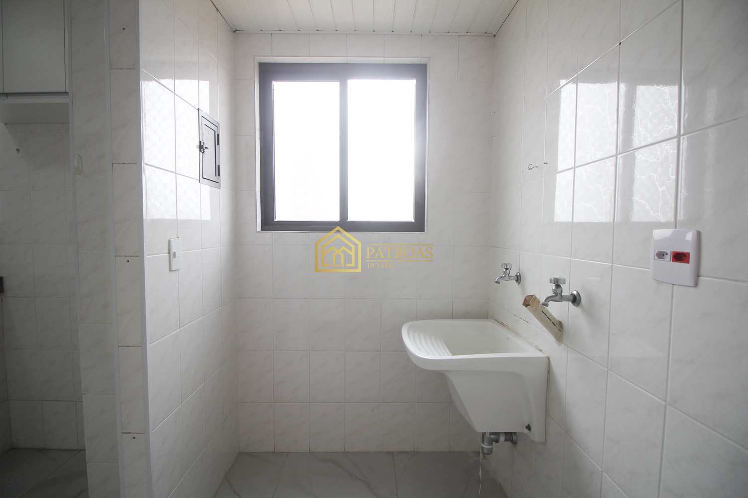 Apartamento para alugar com 2 quartos, 80m² - Foto 44