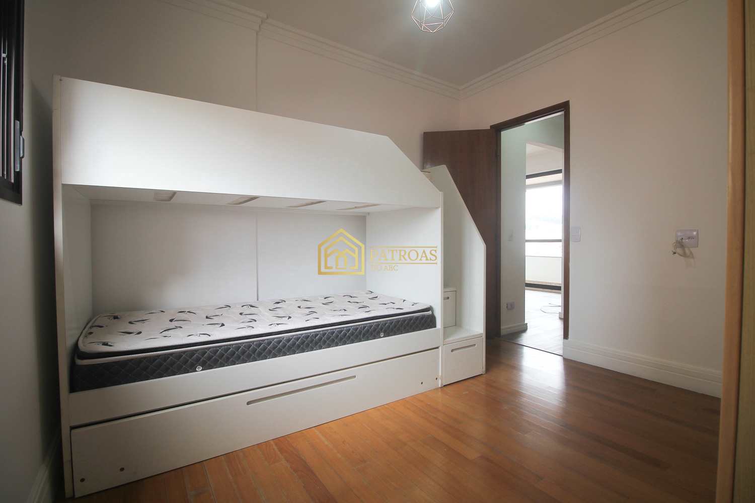 Apartamento para alugar com 2 quartos, 80m² - Foto 29