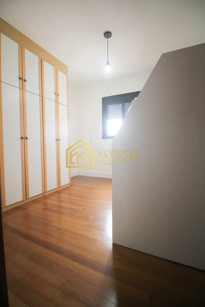 Apartamento para alugar com 2 quartos, 80m² - Foto 12