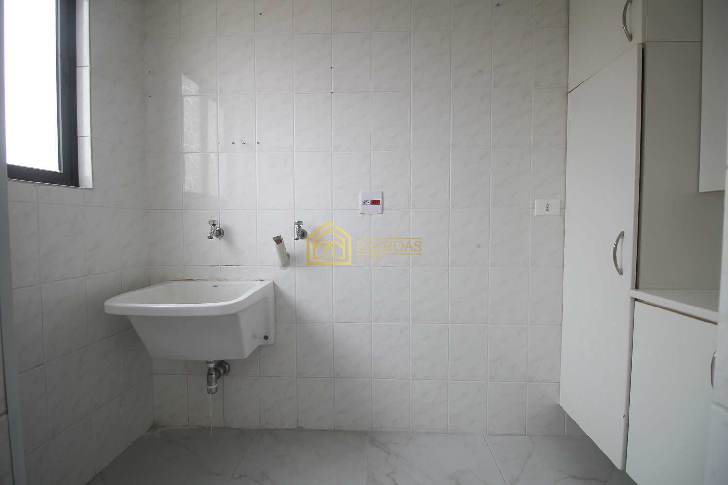 Apartamento para alugar com 2 quartos, 80m² - Foto 43