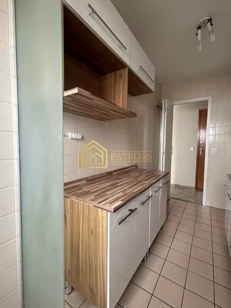 Apartamento à venda com 2 quartos, 51m² - Foto 8