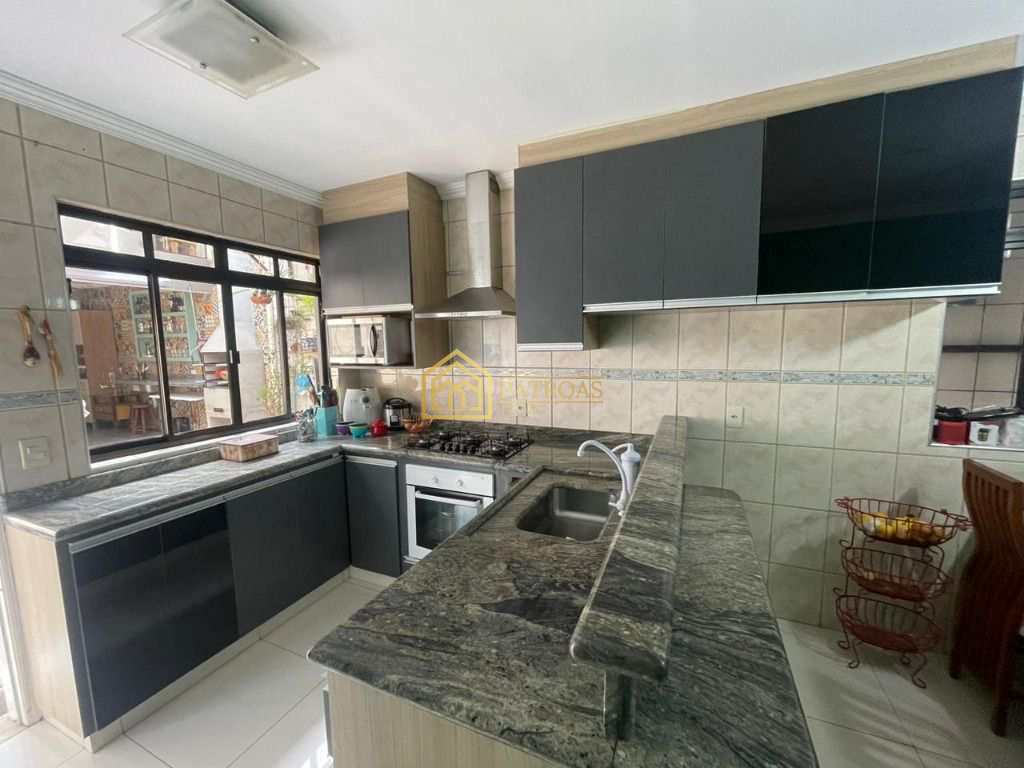 Sobrado à venda com 3 quartos, 183m² - Foto 12