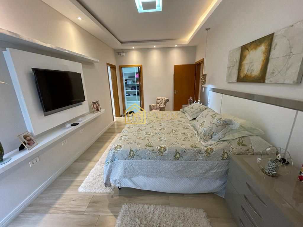 Casa à venda com 5 quartos, 500m² - Foto 29