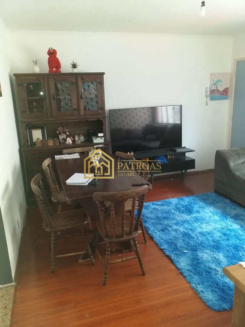 Apartamento à venda com 2 quartos, 64m² - Foto 2