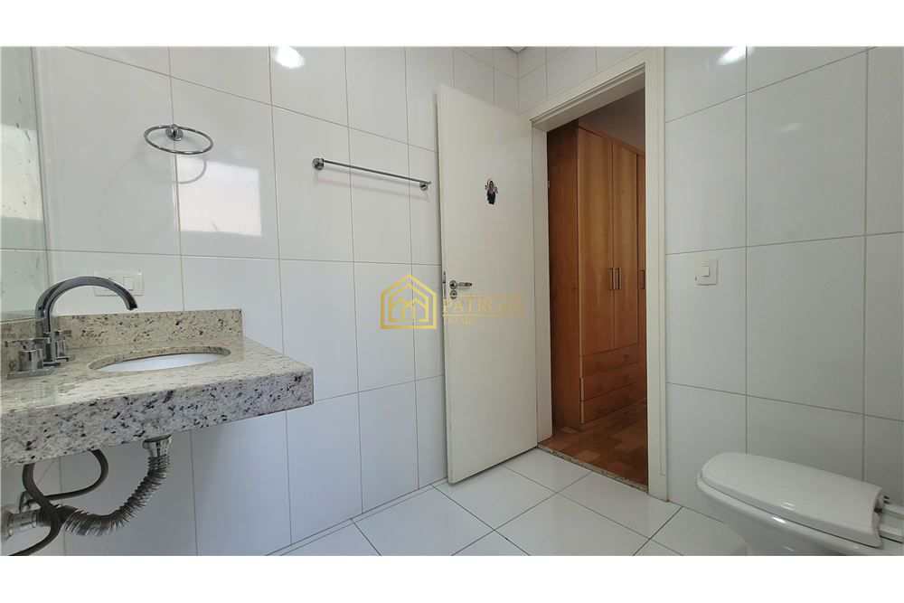 Sobrado à venda com 3 quartos, 245m² - Foto 42