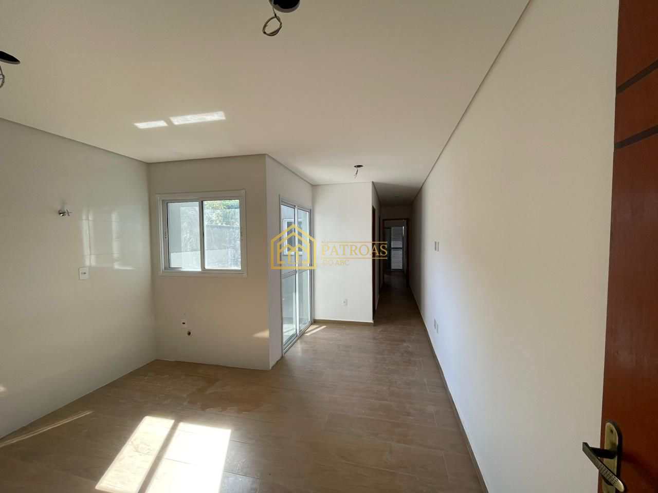 Apartamento à venda com 2 quartos, 50m² - Foto 2