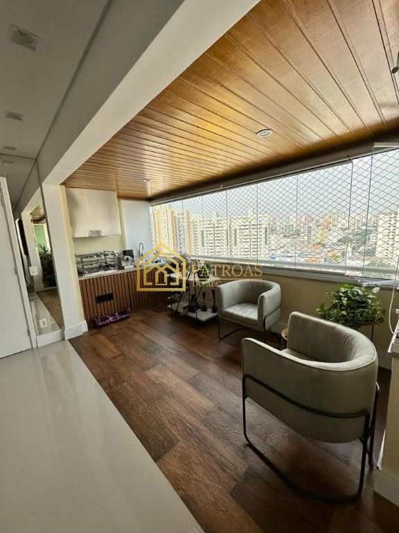 Apartamento à venda com 3 quartos, 128m² - Foto 8