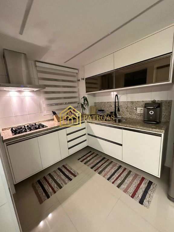 Apartamento à venda com 3 quartos, 128m² - Foto 12