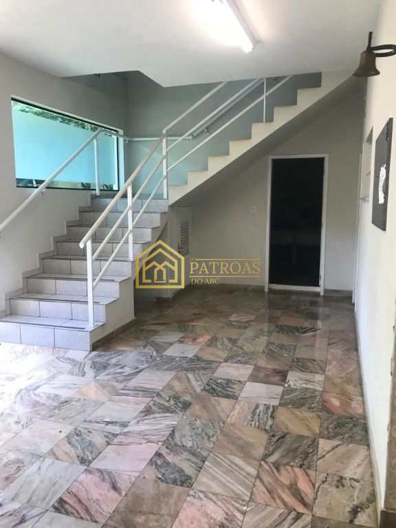 Casa para alugar com 1 quarto, 600m² - Foto 15