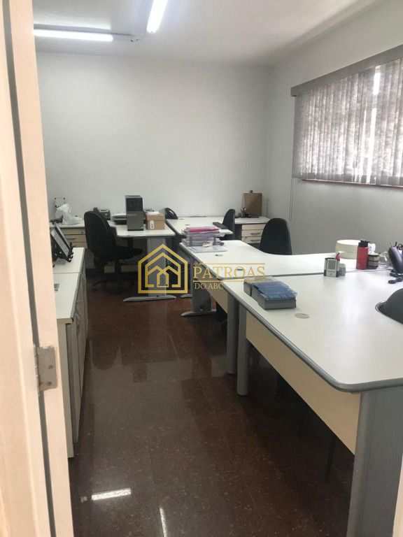 Casa para alugar com 1 quarto, 600m² - Foto 10