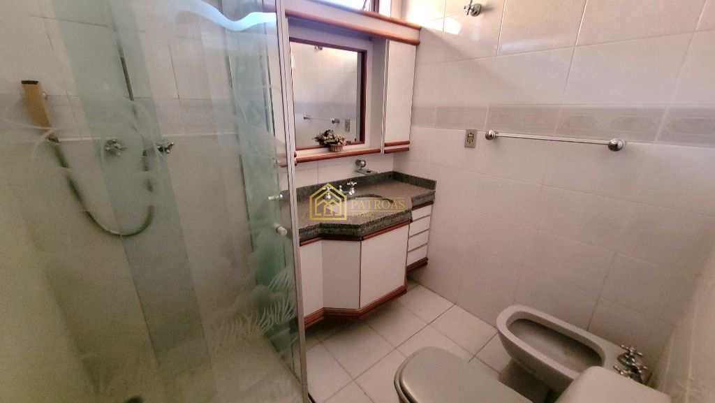 Apartamento à venda com 4 quartos, 201m² - Foto 17