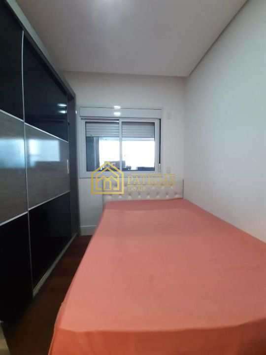 Apartamento à venda com 3 quartos, 94m² - Foto 15