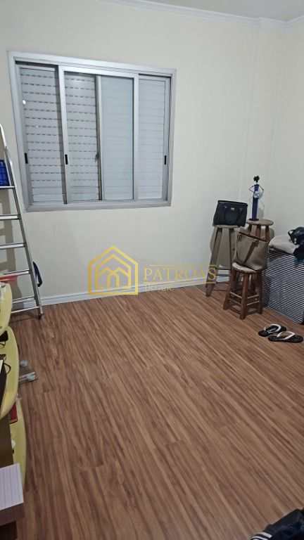 Apartamento à venda com 2 quartos, 72m² - Foto 10