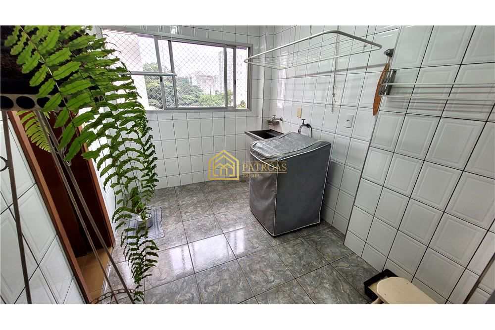 Apartamento à venda com 3 quartos, 133m² - Foto 9