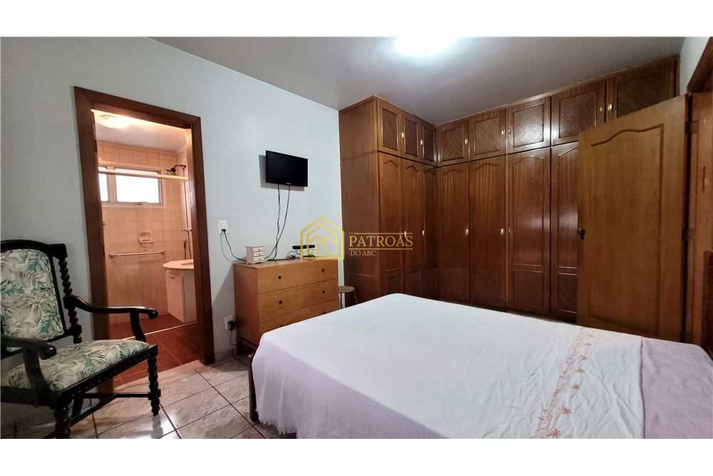 Apartamento à venda com 3 quartos, 133m² - Foto 17