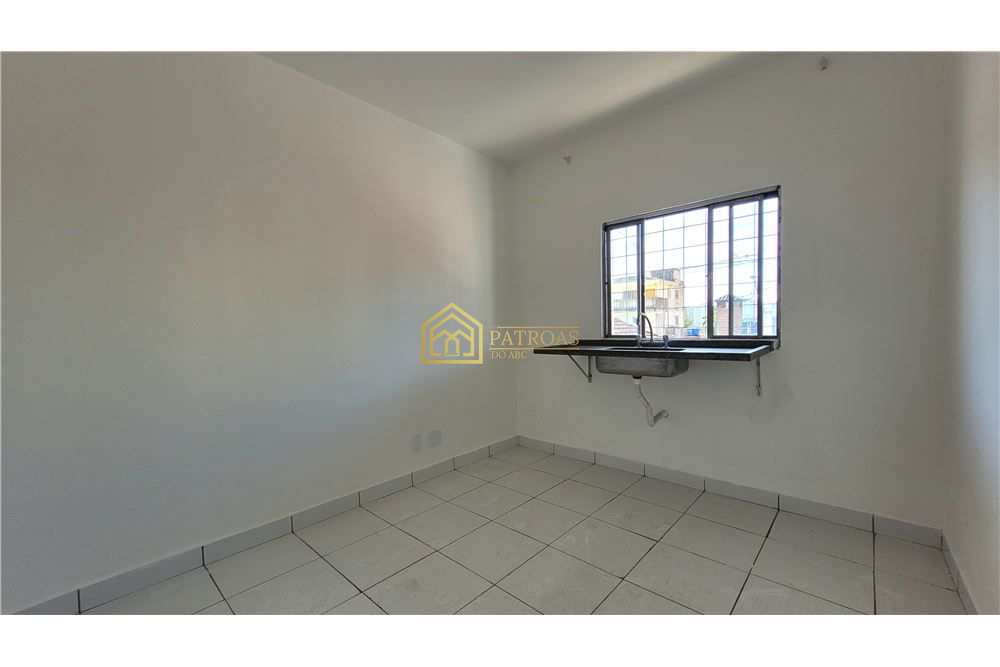 Casa à venda com 2 quartos, 182m² - Foto 2