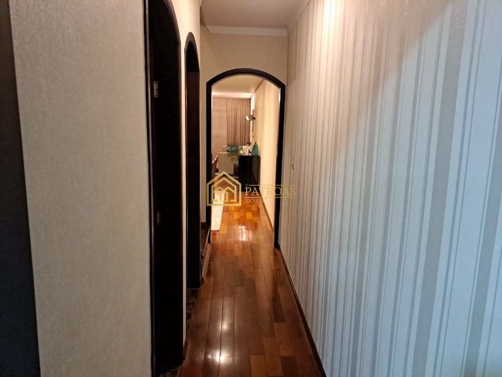 Sobrado à venda com 3 quartos, 300m² - Foto 9