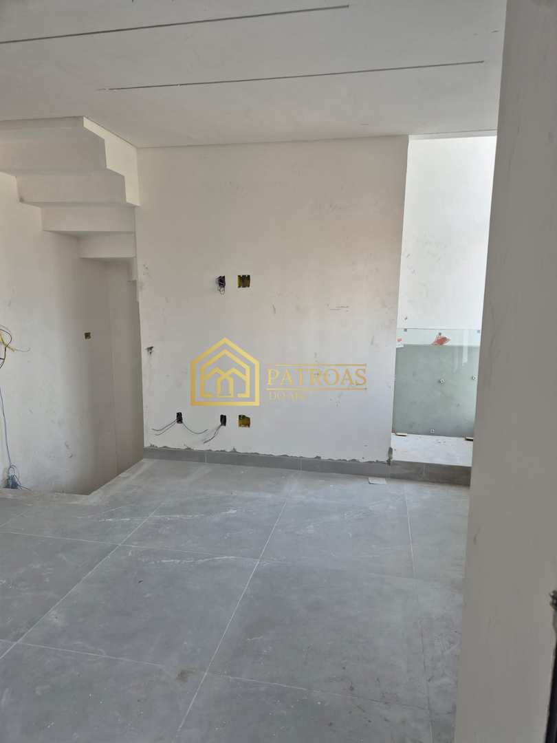 Sobrado à venda com 3 quartos, 156m² - Foto 6