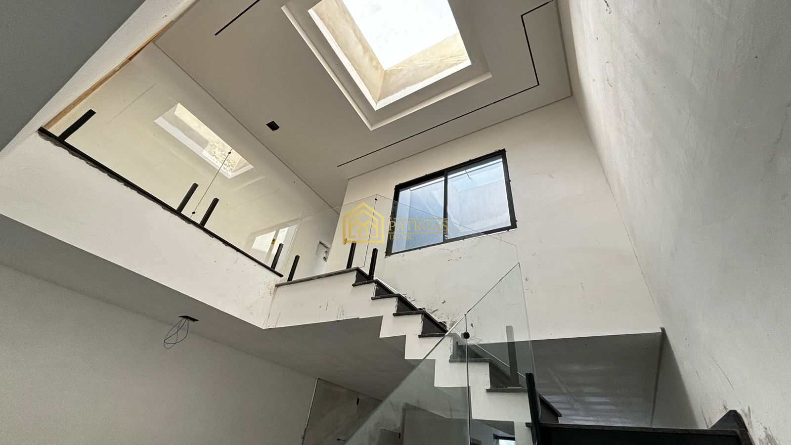 Sobrado à venda com 3 quartos, 211m² - Foto 18