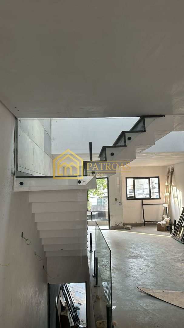 Sobrado à venda com 3 quartos, 211m² - Foto 26