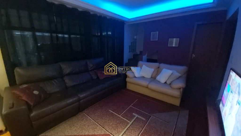 Sobrado à venda com 3 quartos, 240m² - Foto 2