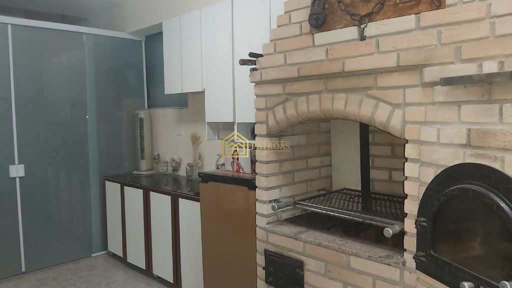 Sobrado à venda com 3 quartos, 240m² - Foto 32