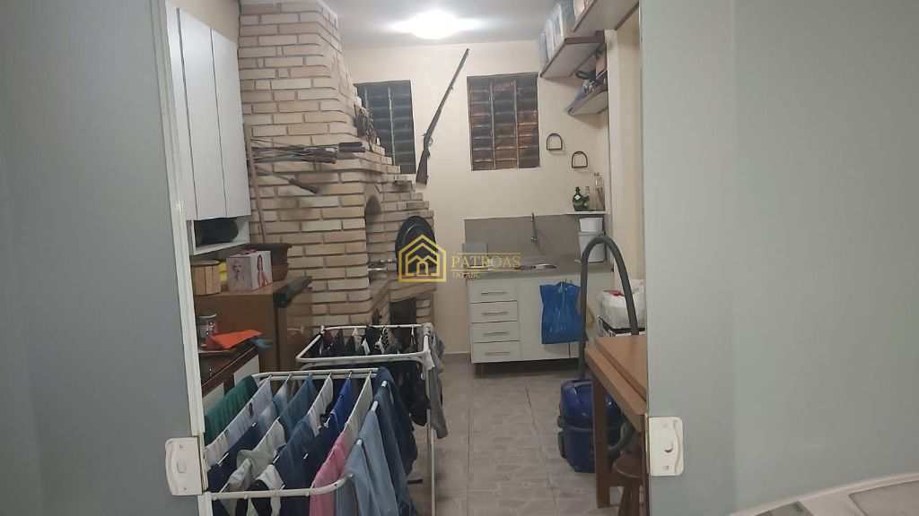 Sobrado à venda com 3 quartos, 240m² - Foto 33