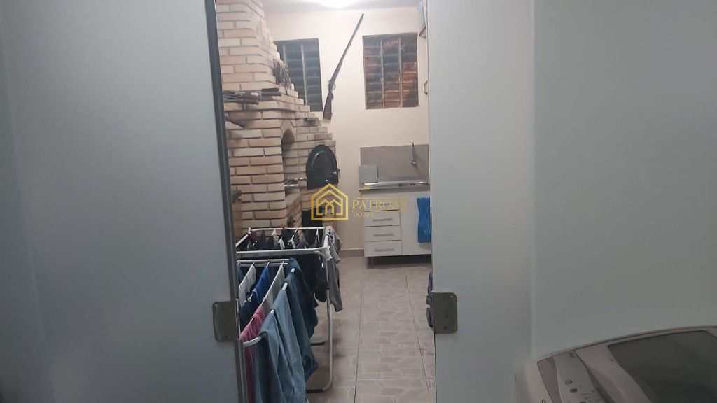 Sobrado à venda com 3 quartos, 240m² - Foto 34