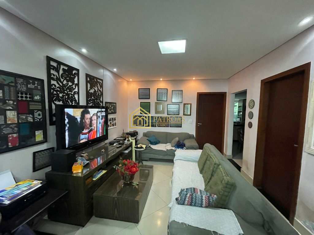 Casa à venda com 5 quartos, 234m² - Foto 1