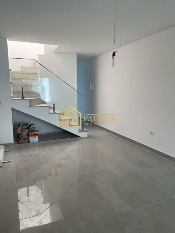 Sobrado à venda com 3 quartos, 200m² - Foto 4