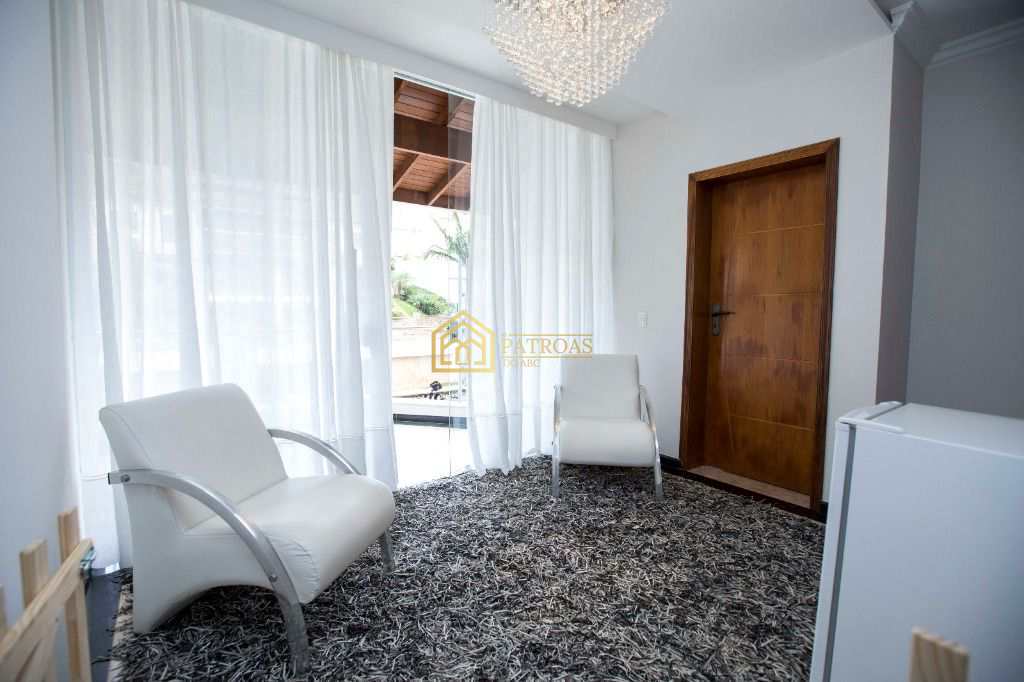 Casa à venda com 4 quartos, 800m² - Foto 11