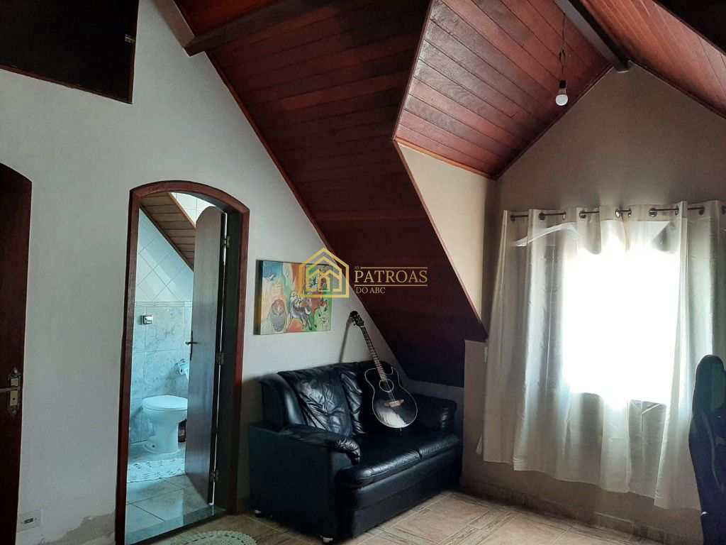 Sobrado à venda e aluguel com 3 quartos, 253m² - Foto 28