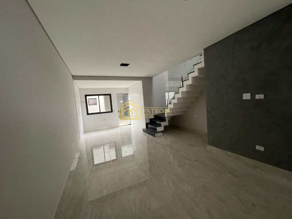 Sobrado à venda com 3 quartos, 170m² - Foto 2