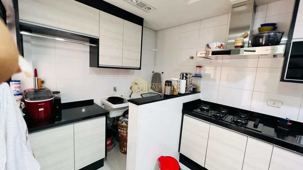 Apartamento à venda com 3 quartos, 190m² - Foto 5