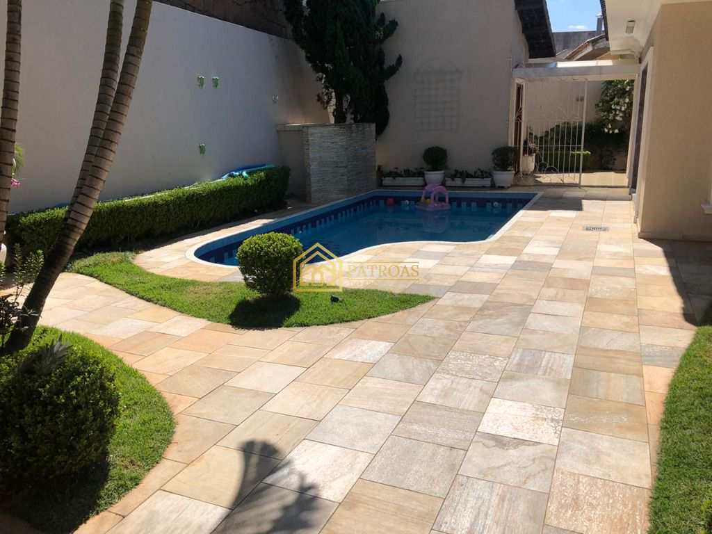 Casa à venda com 5 quartos, 654m² - Foto 32