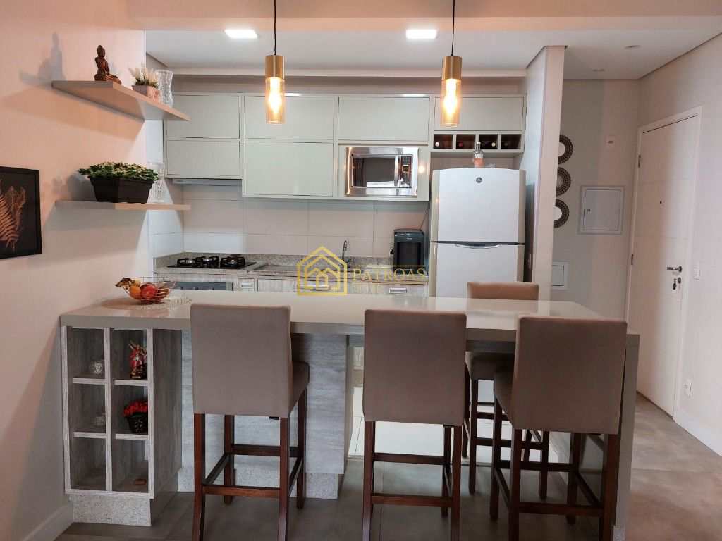 Apartamento à venda com 3 quartos, 94m² - Foto 3