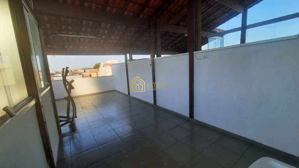 Cobertura à venda com 2 quartos, 98m² - Foto 3