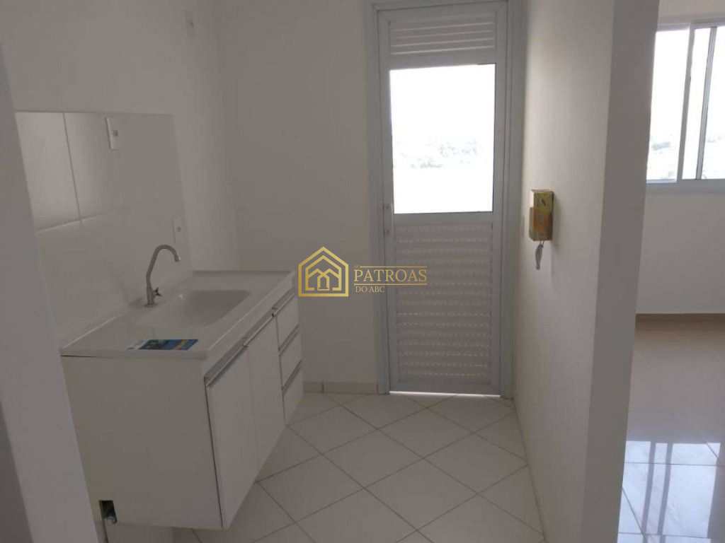 Apartamento à venda com 2 quartos, 43m² - Foto 2