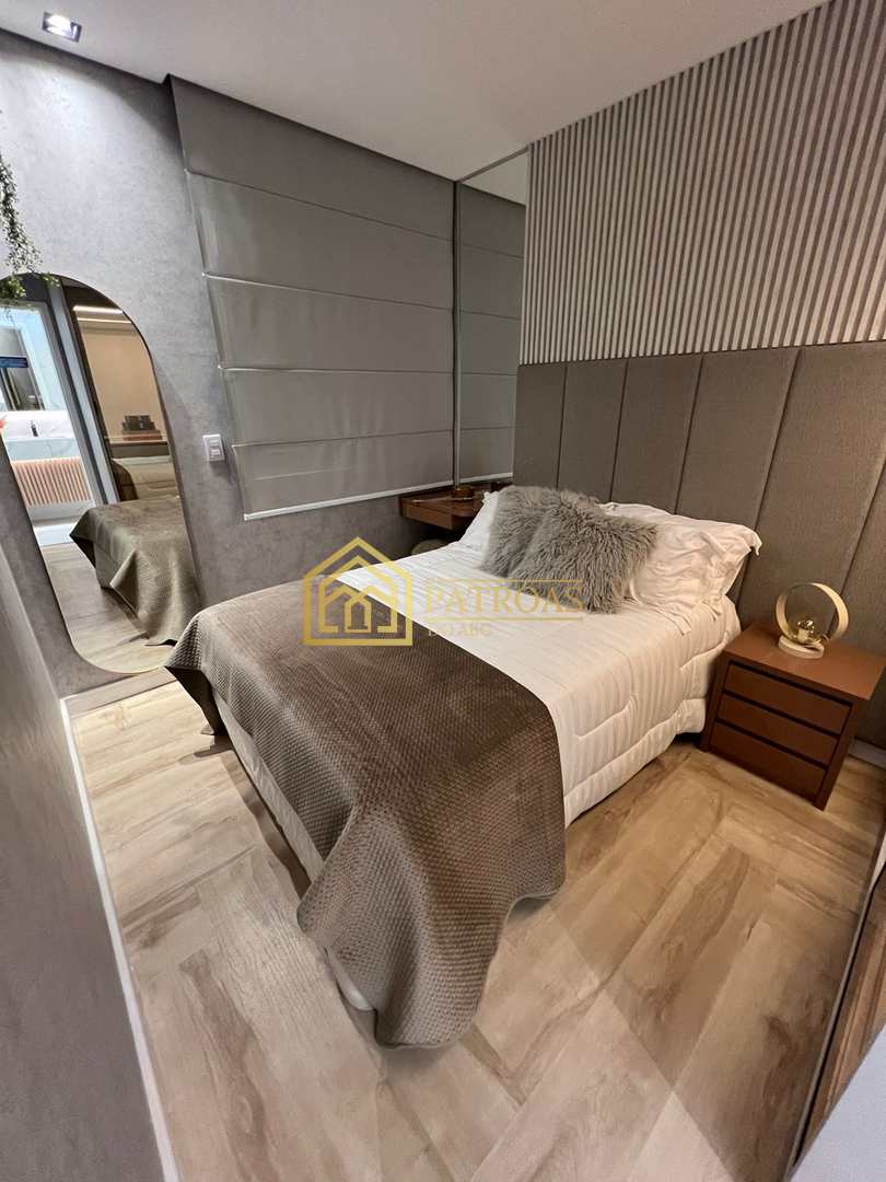 Apartamento à venda com 2 quartos, 58m² - Foto 2