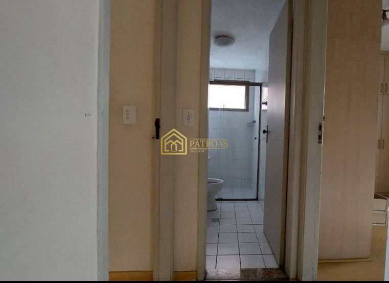 Apartamento à venda com 2 quartos, 65m² - Foto 12