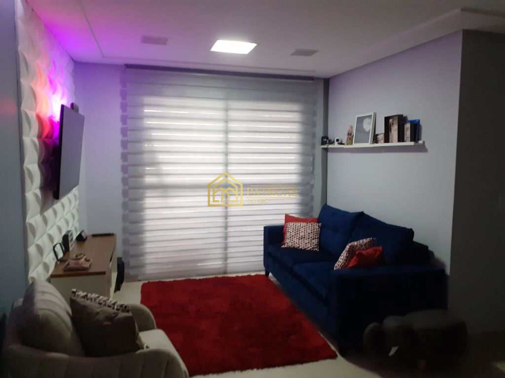 Apartamento à venda com 3 quartos, 84m² - Foto 1