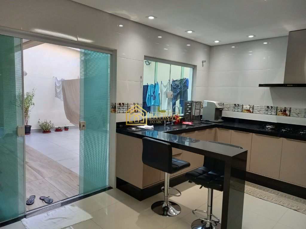 Sobrado à venda com 3 quartos, 230m² - Foto 11