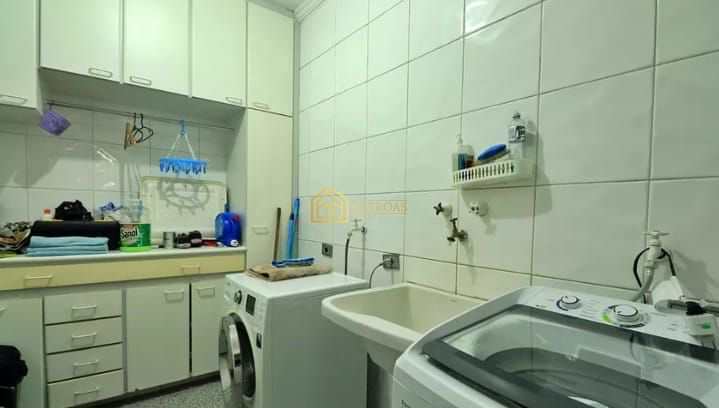 Sobrado à venda com 4 quartos, 300m² - Foto 37