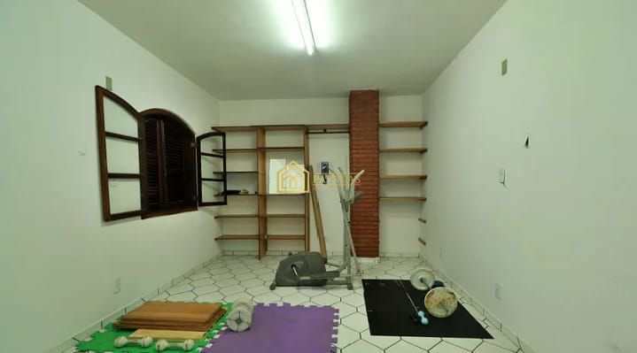 Sobrado à venda com 4 quartos, 300m² - Foto 16