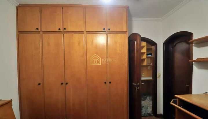 Sobrado à venda com 4 quartos, 300m² - Foto 52