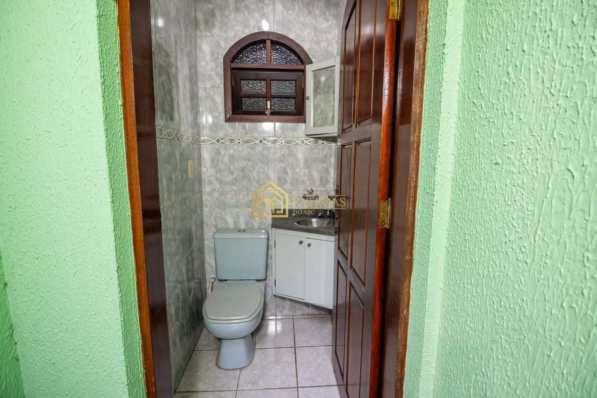 Sobrado à venda com 3 quartos, 210m² - Foto 22