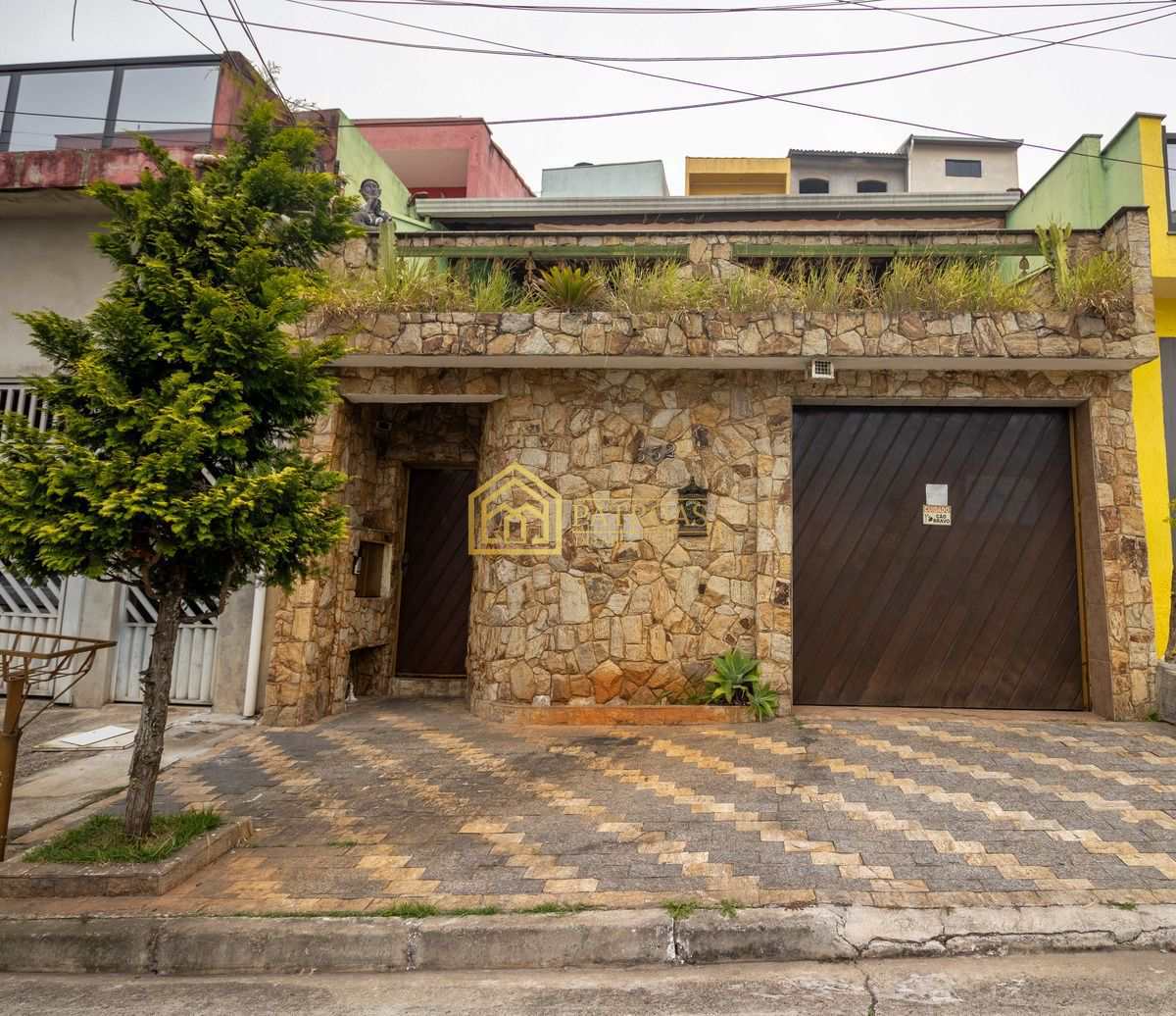 Sobrado à venda com 3 quartos, 210m² - Foto 8