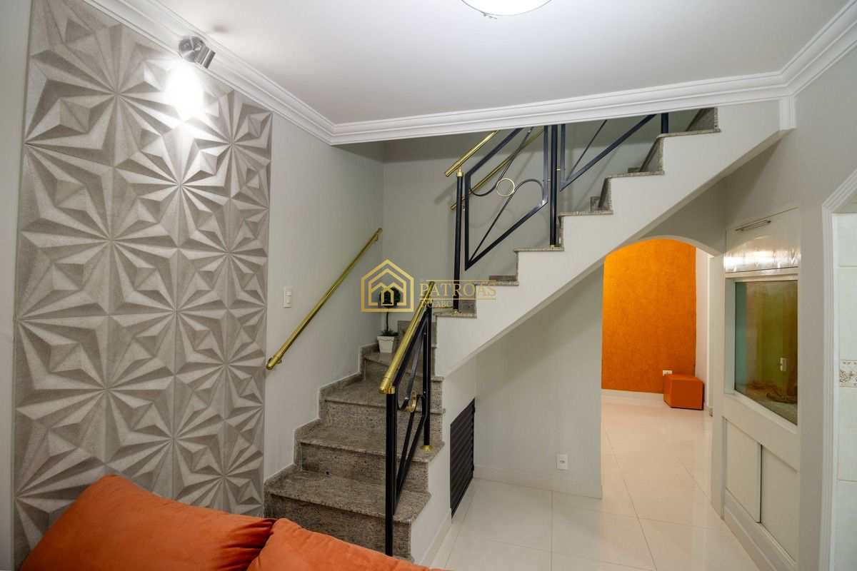 Sobrado à venda com 3 quartos, 210m² - Foto 7