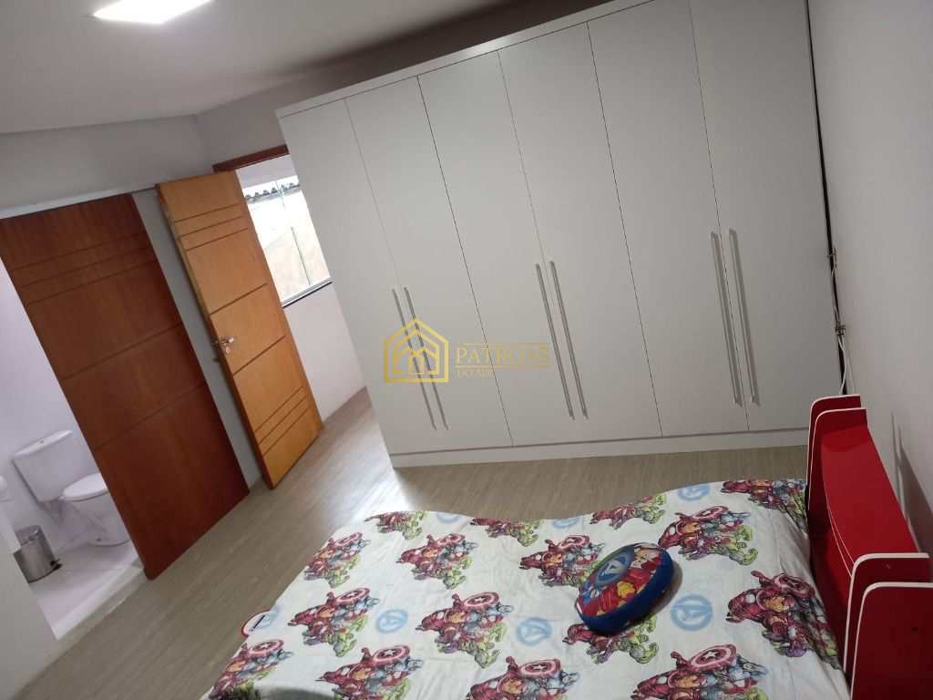 Sobrado à venda com 2 quartos, 200m² - Foto 17